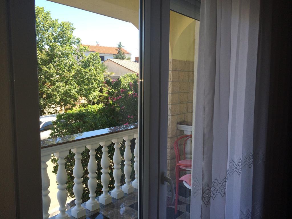 Apartment Kolundzic Novi Vinodolski Quarto foto